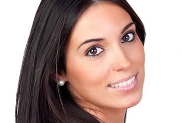 Should You Opt for Crowns or Veneers?